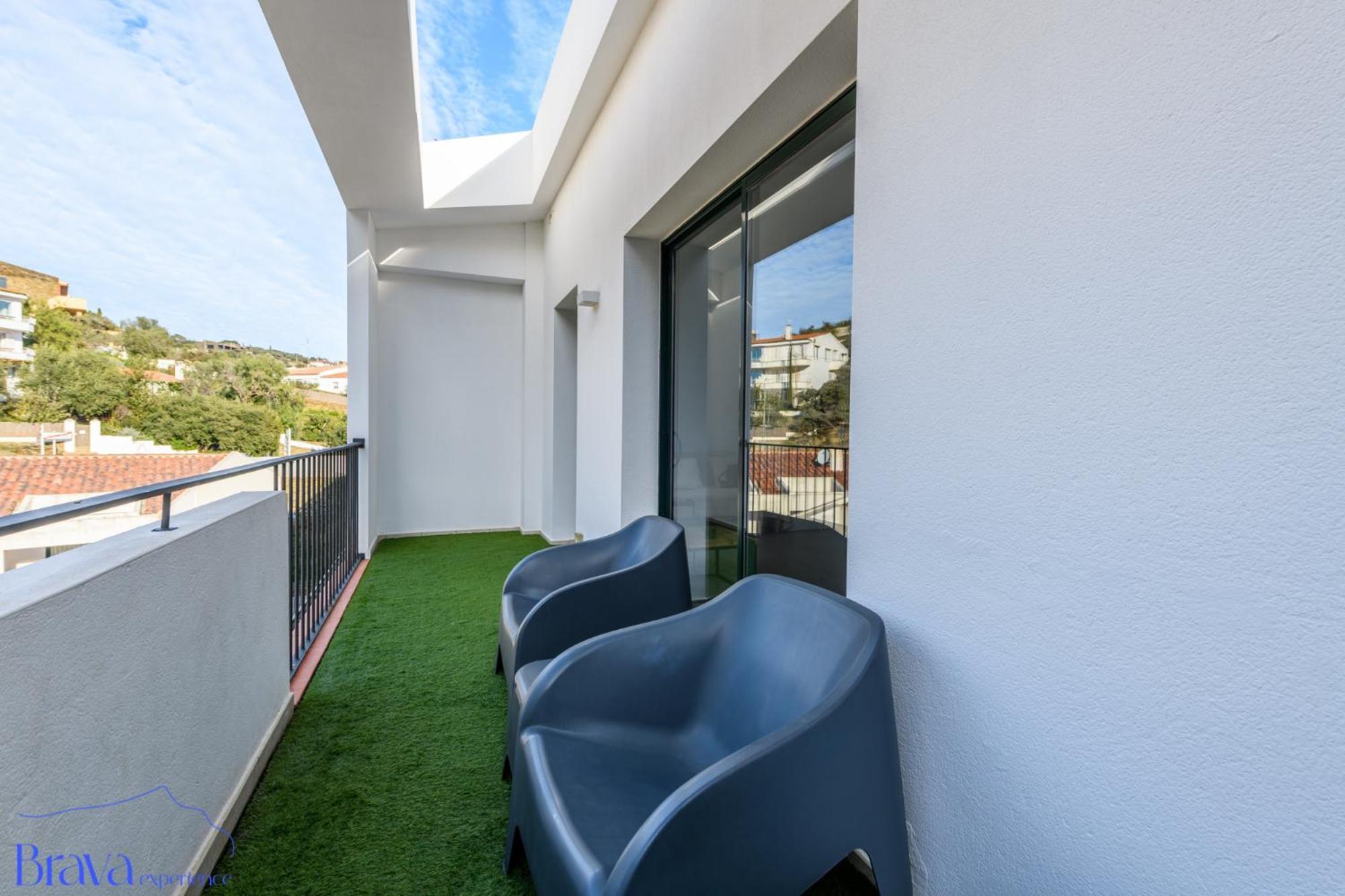 Duplex Sa Tarongeta - 5' Playa I Vistas I Terraza 20M2 I Ascensor I Equipado Apartment Кадакес Екстериор снимка