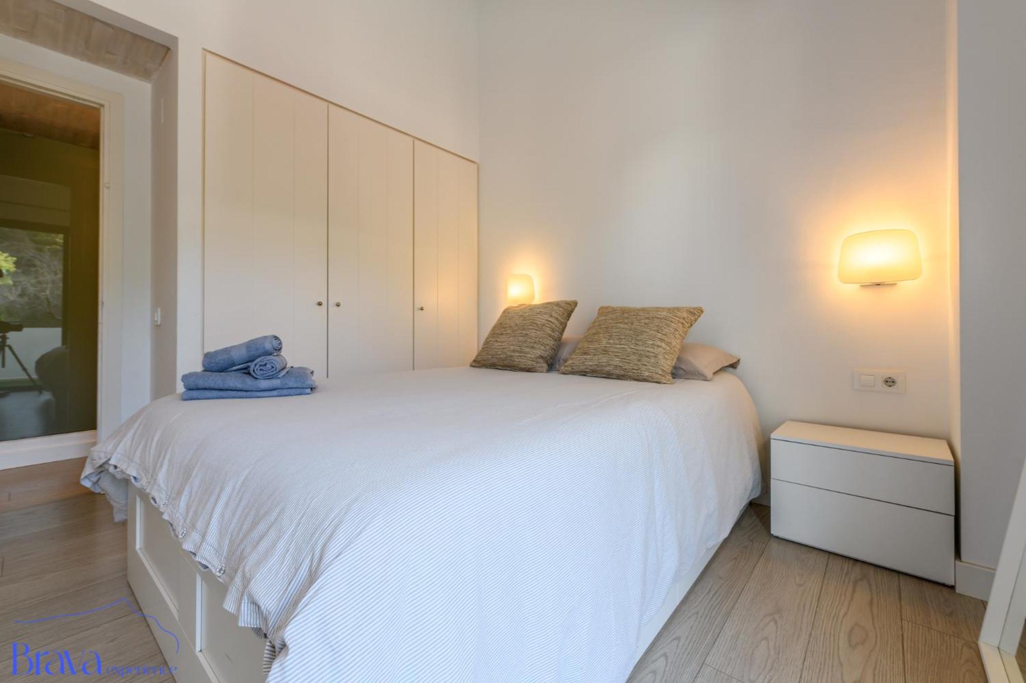 Duplex Sa Tarongeta - 5' Playa I Vistas I Terraza 20M2 I Ascensor I Equipado Apartment Кадакес Екстериор снимка