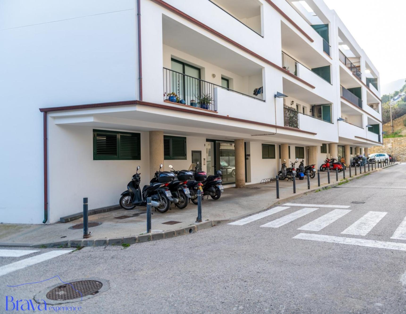Duplex Sa Tarongeta - 5' Playa I Vistas I Terraza 20M2 I Ascensor I Equipado Apartment Кадакес Екстериор снимка